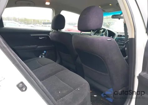 2013 Nissan Altima 2.5 S из США, поврежденный, VIN 1N4AL3AP2DC154177